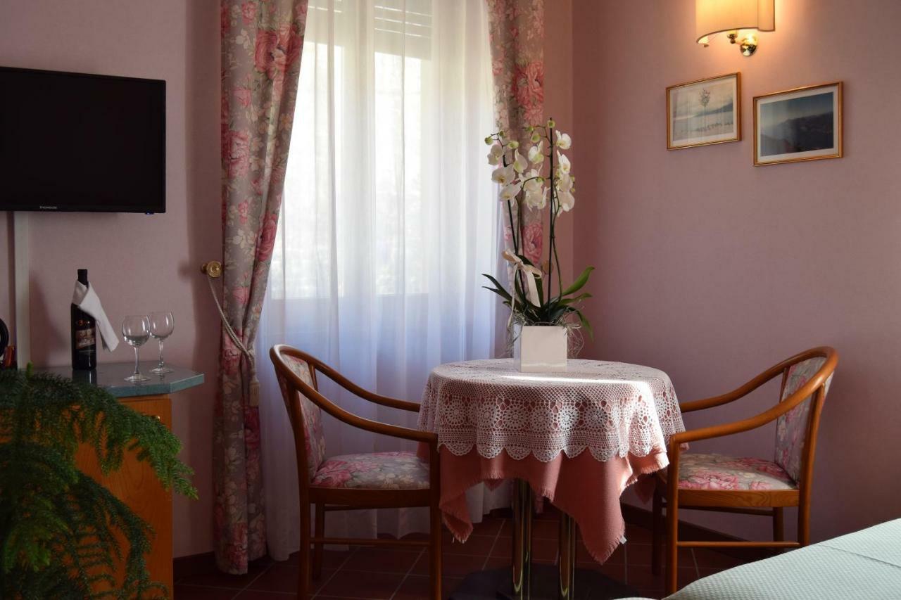 Villa Torre - Atmosfera Romantica Brenzone sul Garda Kültér fotó
