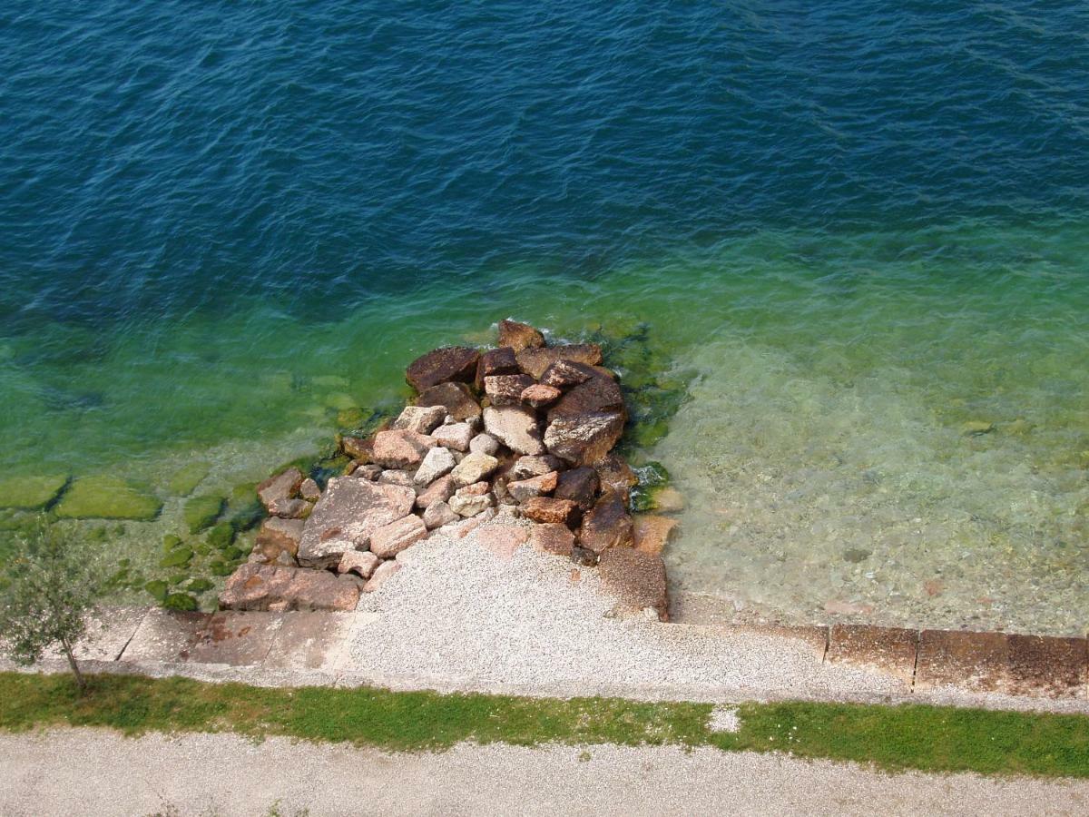 Villa Torre - Atmosfera Romantica Brenzone sul Garda Kültér fotó